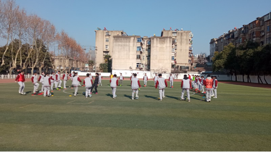 淮南十中举办高中体育与健康教学研讨活动